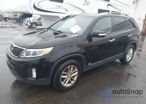 2014 Kia Sorento Lx z USA, uszkodzony, nr VIN 5XYKTCA61EG522884